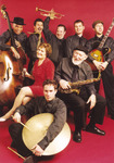 Stringofpearlsbigband 01