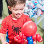Balloon twister spiderman kids party entertainment yombu