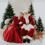Santa   mrs. c   head on shoulder cropped